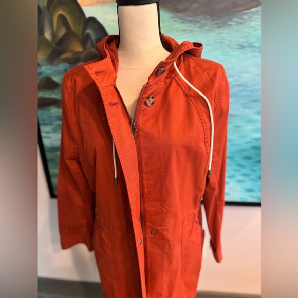 J Jill Lightweight Anorak in Bittersweet Rust - Picture 4 of 11